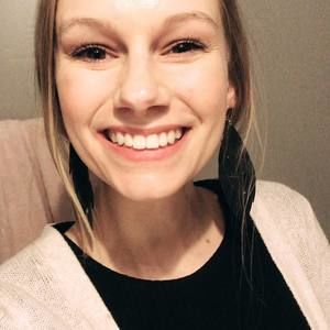 Meet your Posher, Victoria